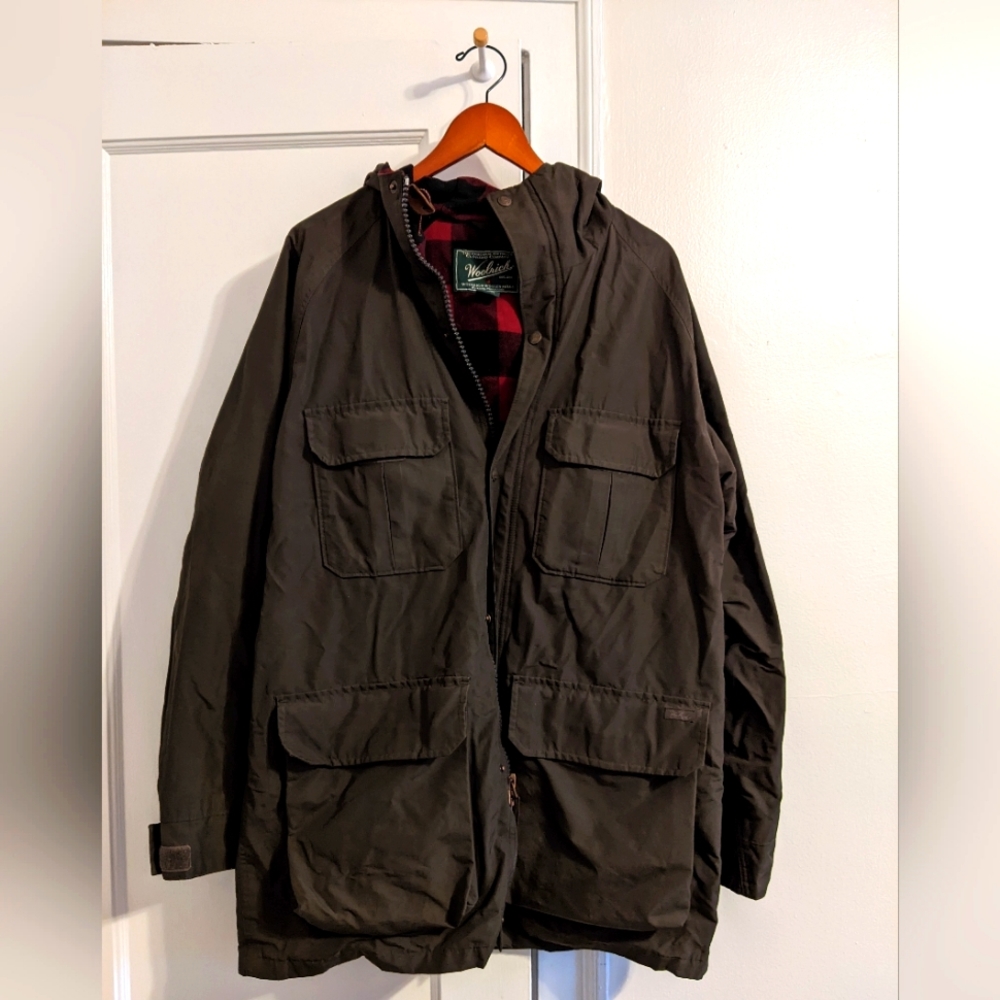 Men's Woolrich Parka - Size L - Flannel Lined